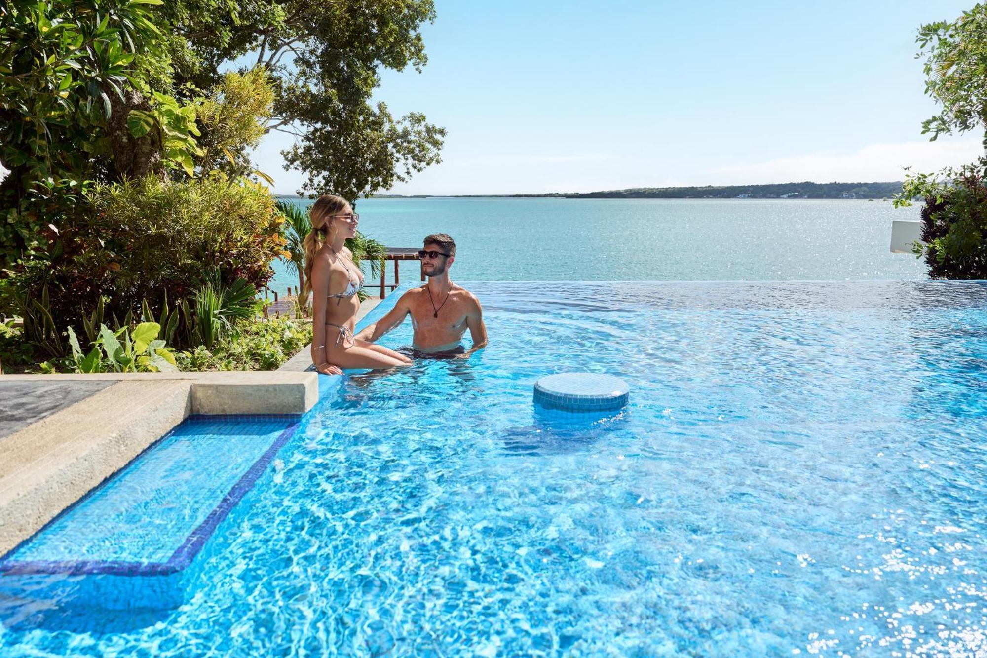 Cristalino Lagoon Front Hotel, Restaurant & Spa Bacalar Buitenkant foto