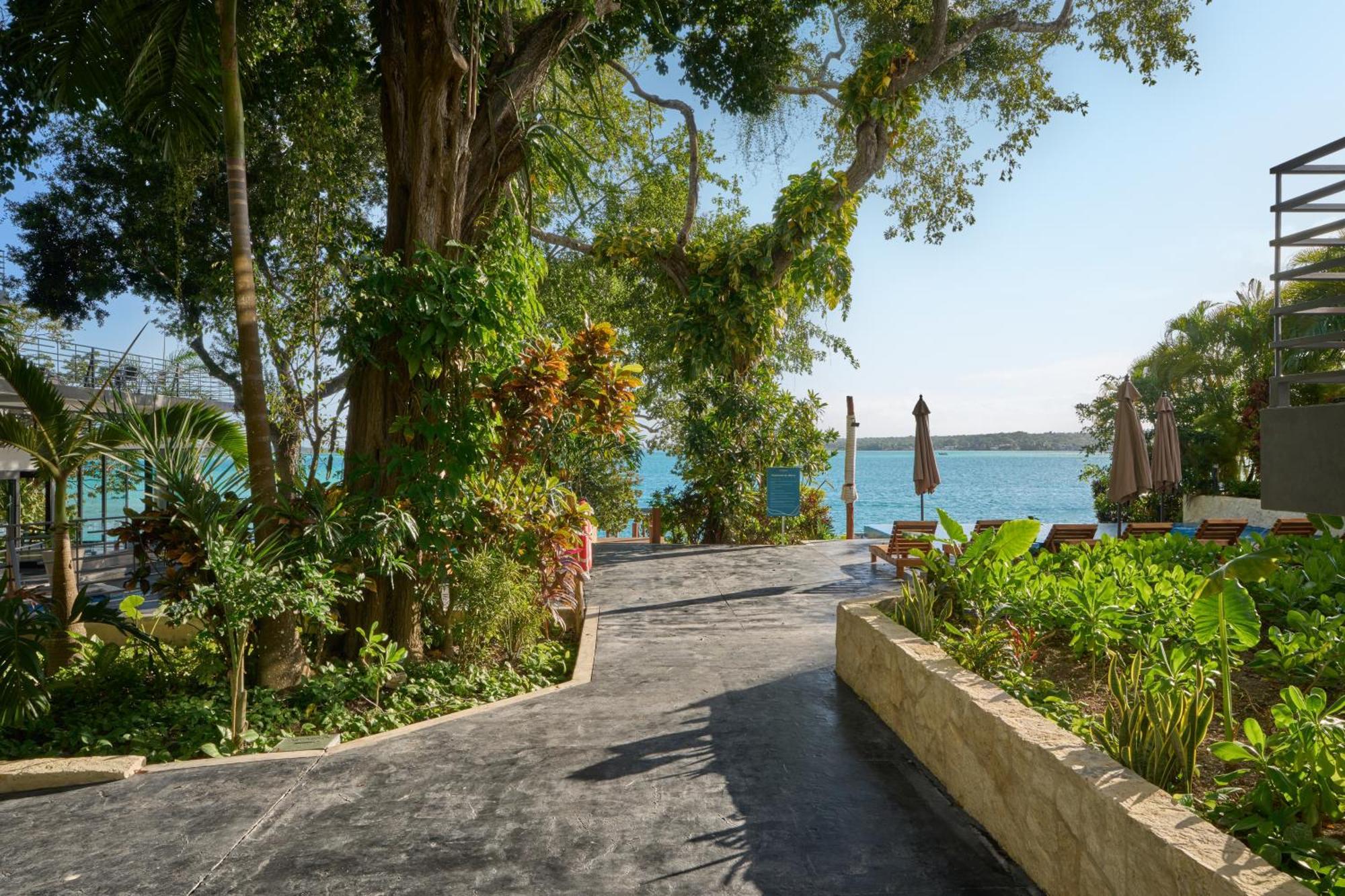 Cristalino Lagoon Front Hotel, Restaurant & Spa Bacalar Buitenkant foto